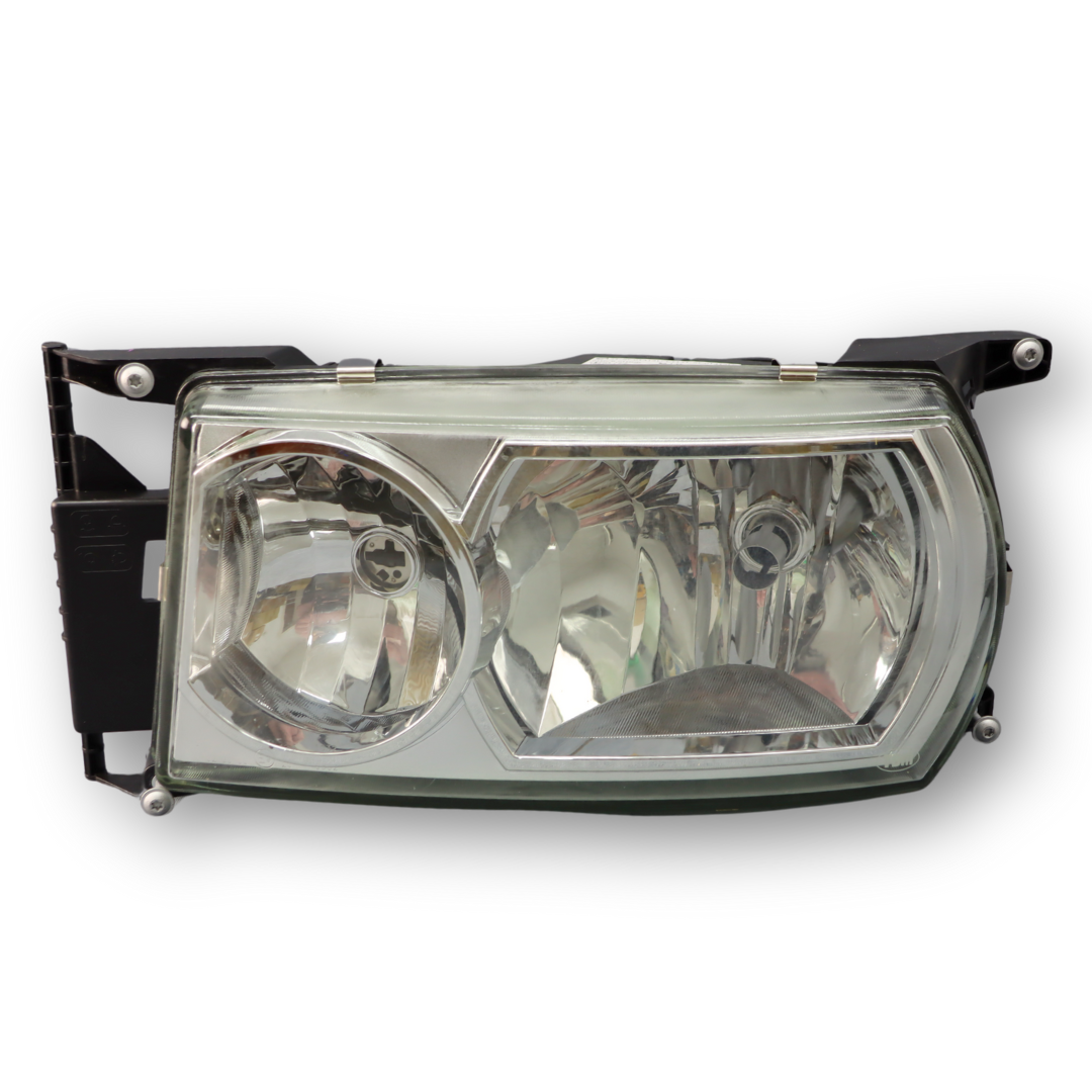 Фара SCANIA R, S, P, G (2016...) электрорегулировка, левая (TBM) Фара SCANIA R, S, P, G (2016...) электрорегулировка, левая (TBM)