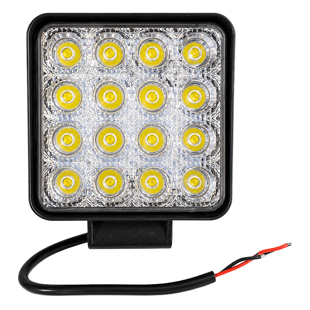 Фара додаткова LED (48ват 16 діод) \квадрат\корпус широкий\ Фара додаткова LED (48ват 16 діод) \квадрат\корпус широкий\