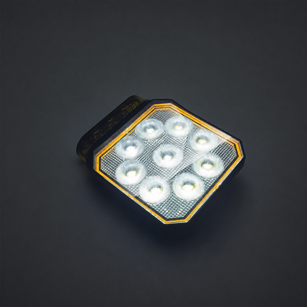 Фара діодна LED 24V з проблисковим маячком Фара діодна LED 24V з проблисковим маячком