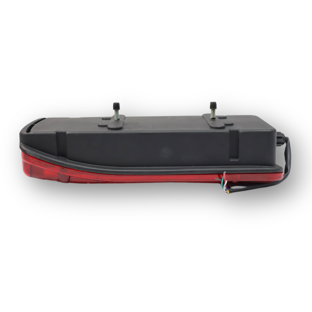 Фонарь задний SCANIA P-G-R-T (2004→) с кабелем \левый\ \ISS\ Фонарь задний SCANIA P-G-R-T (2004→) с кабелем \левый\ \ISS\