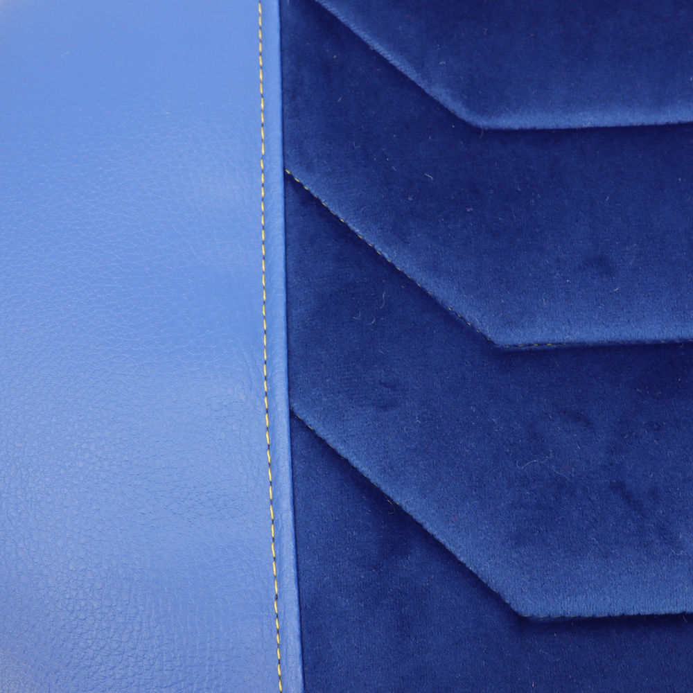 Чохол на сидіння Chess Renault Magnum (2001-2013) водій, пасажир поворотне сидіння, синій Чохол на сидіння Chess Renault Magnum (2001-2013) водій, пасажир поворотне сидіння, синій