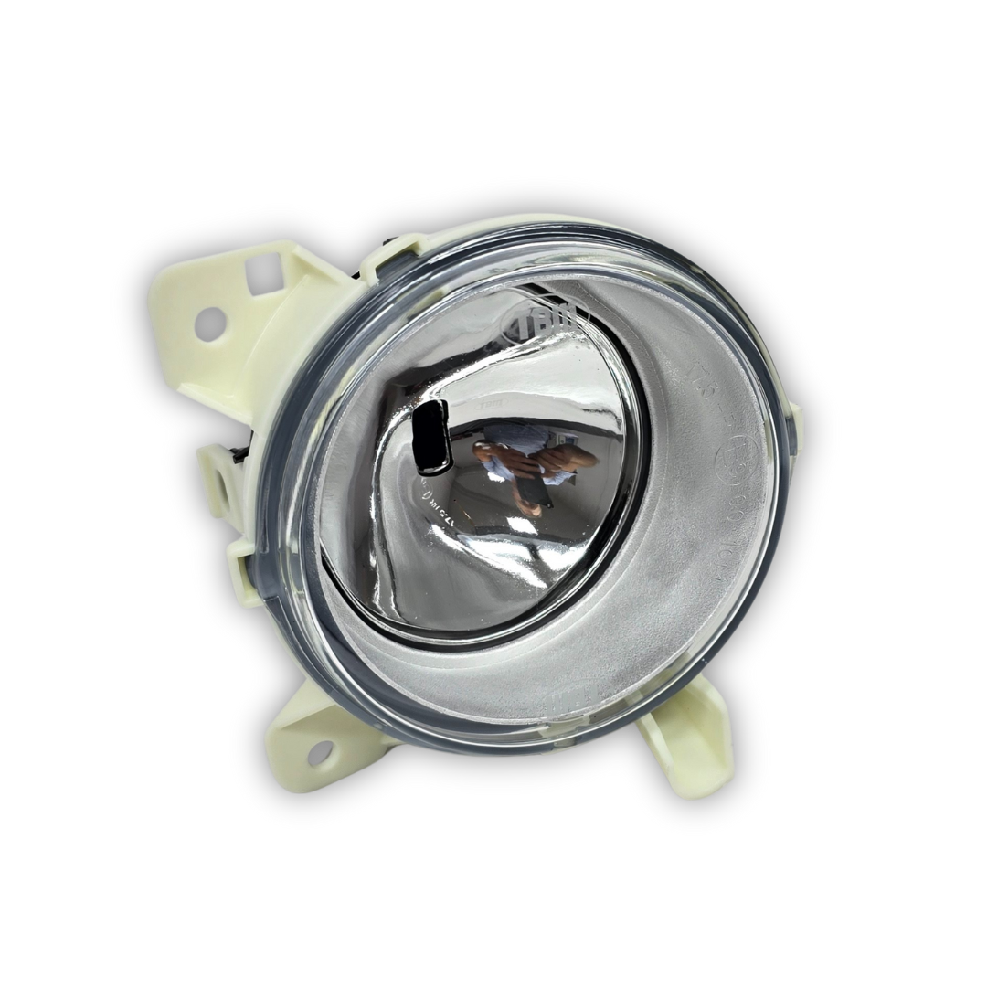 Фара противотуманная SCANIA R, P, G, T (2004-2019) H1, дальний свет, правая (без патрончика и лампочки HQ) (TBM)