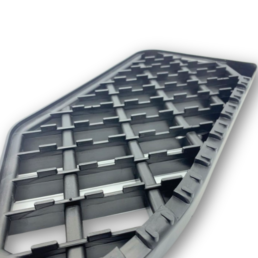 Накладка на ступеньку RENAULT Premium нижняя лев. пластик