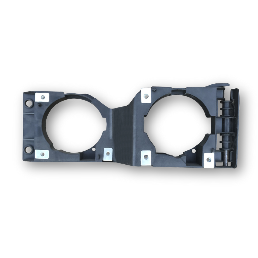 Кріплення протитум.фари SCANIA R 04г.- \прав.\ Кріплення протитум.фари SCANIA R 04г.- \прав.\