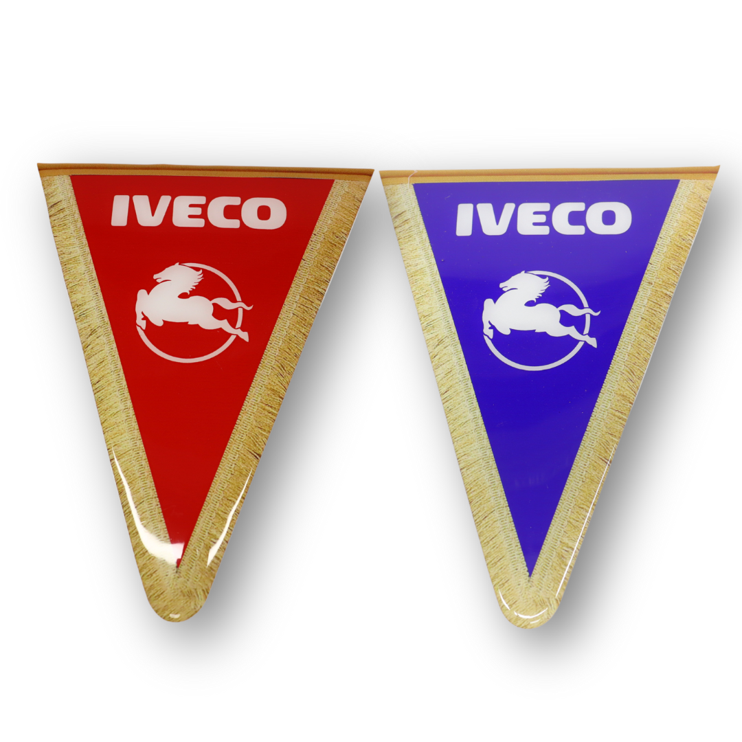 Декоративна наклейка трикутна напис IVECO червона