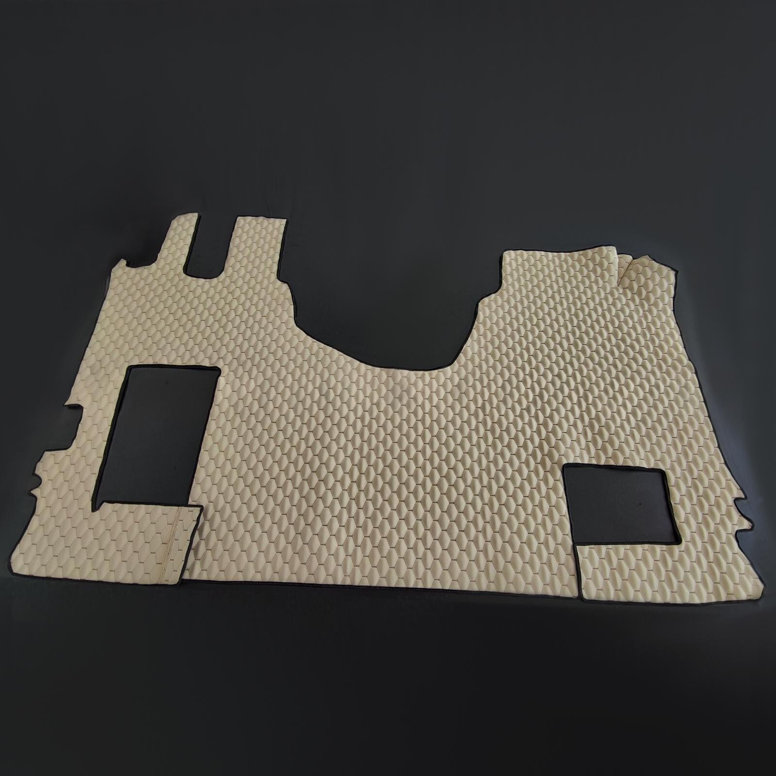 Килимок Екошкіра MERCEDES Actros з 2011 MP4, з 2019 MP 5; бежевий, АСП Килимок Екошкіра MERCEDES Actros з 2011 MP4, з 2019 MP 5; бежевий, АСП