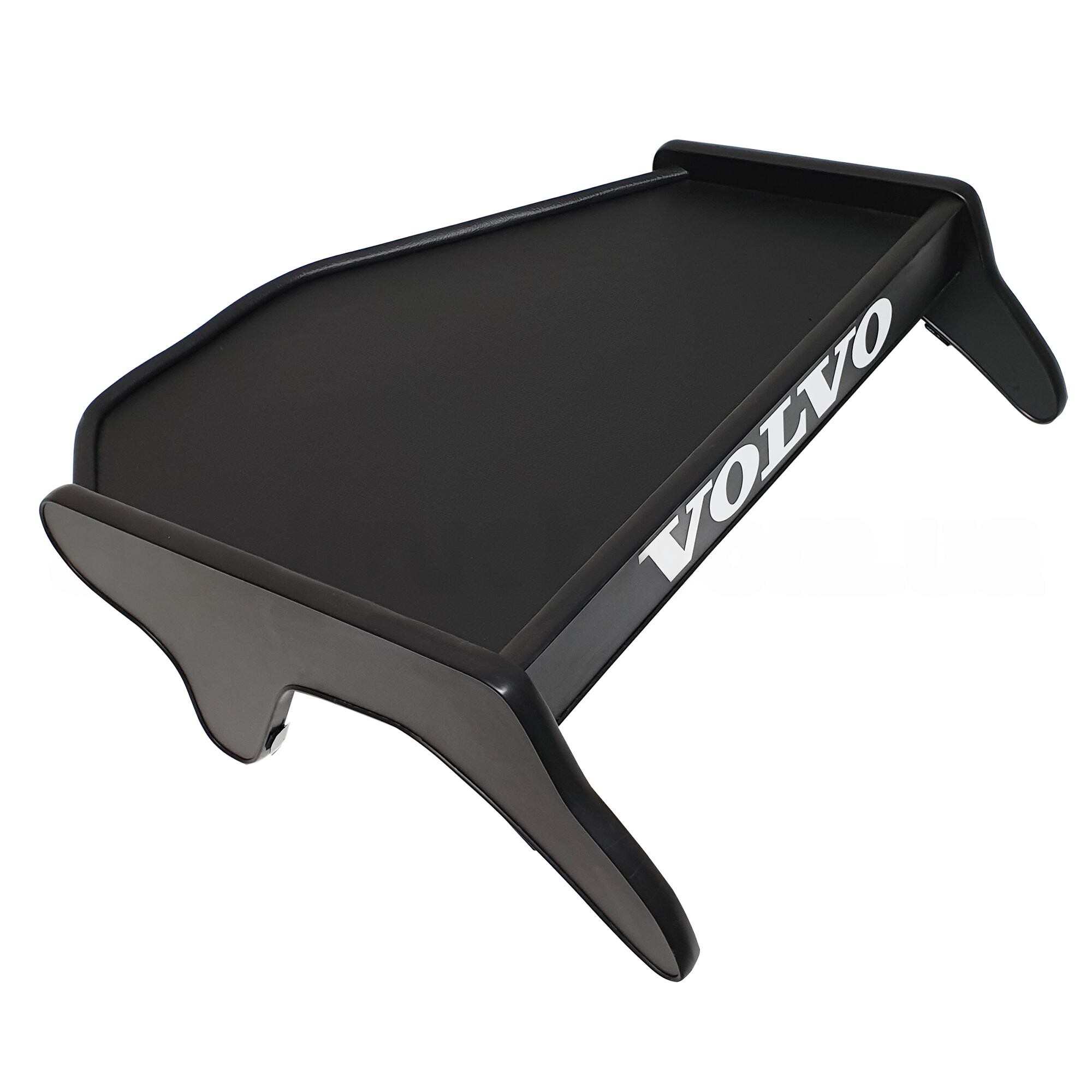 Полка кабины VOLVO FH 12\16 до 2002г\ST- Экокожа\ Полка кабины VOLVO FH 12\16 до 2002г\ST- Экокожа\