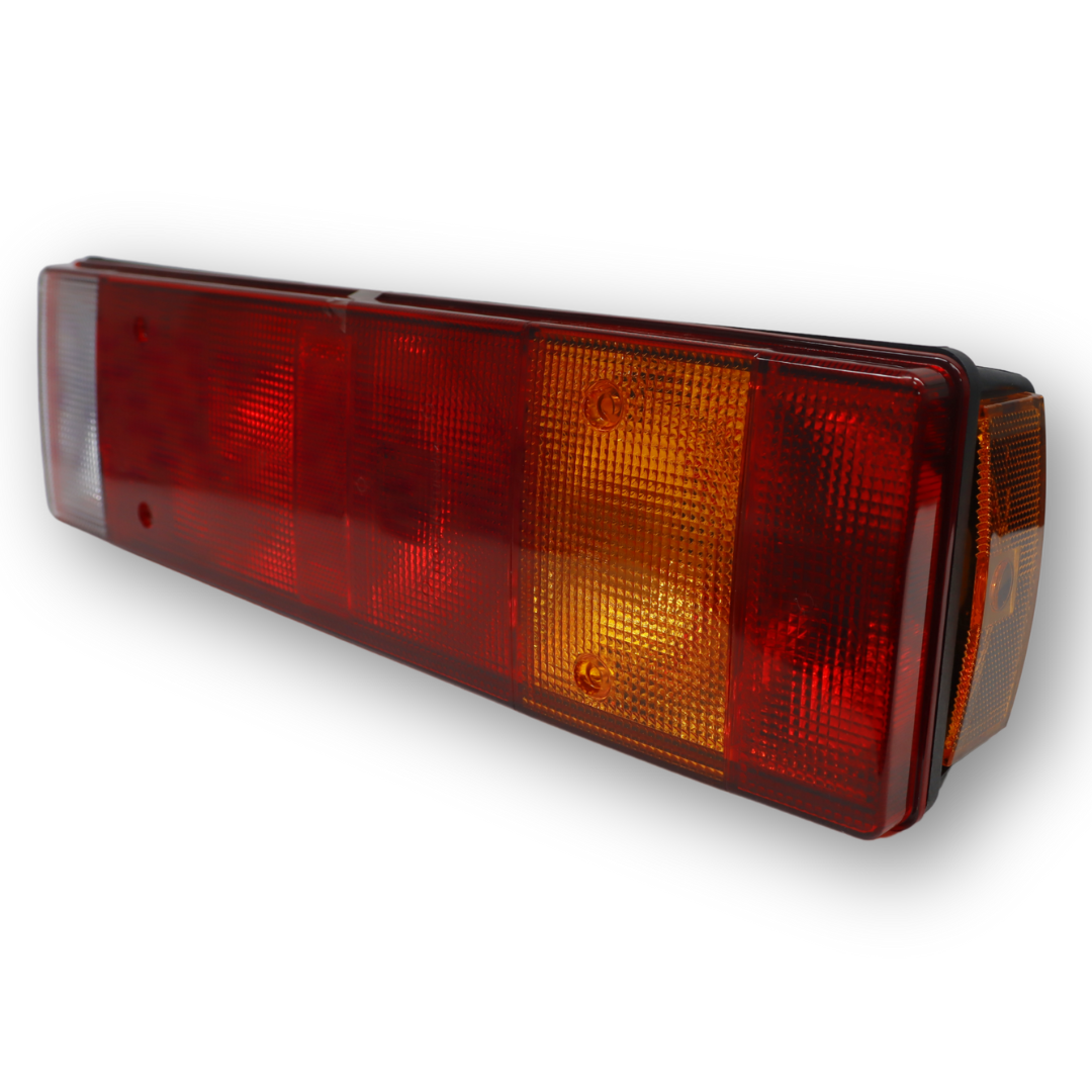 Фонарь задний 0030 Универсальный с кабелем \ISS\правый Фонарь задний 0030 Универсальный с кабелем \ISS\правый