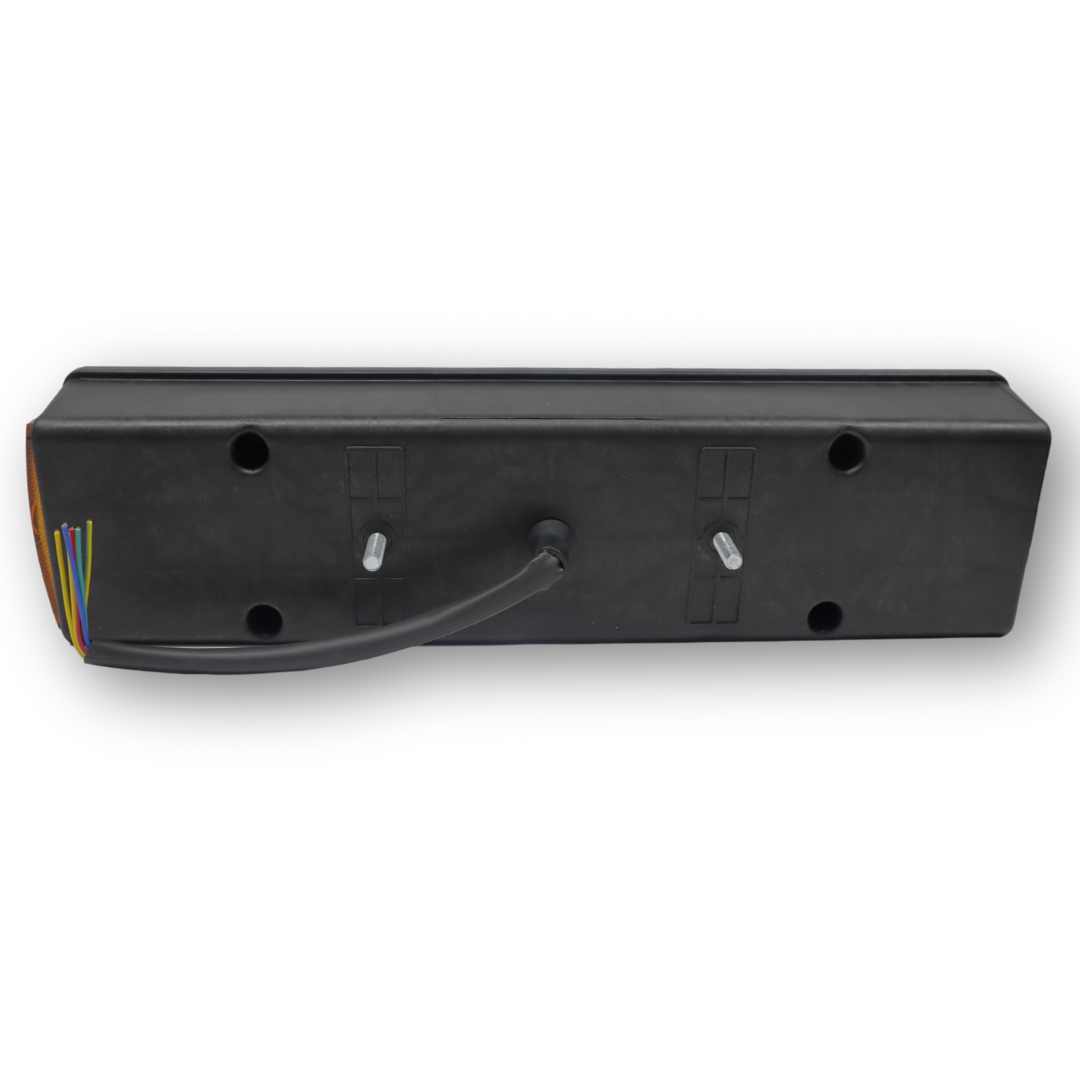 Фонарь задний 0030 Универсальный с кабелем \ISS\правый Фонарь задний 0030 Универсальный с кабелем \ISS\правый