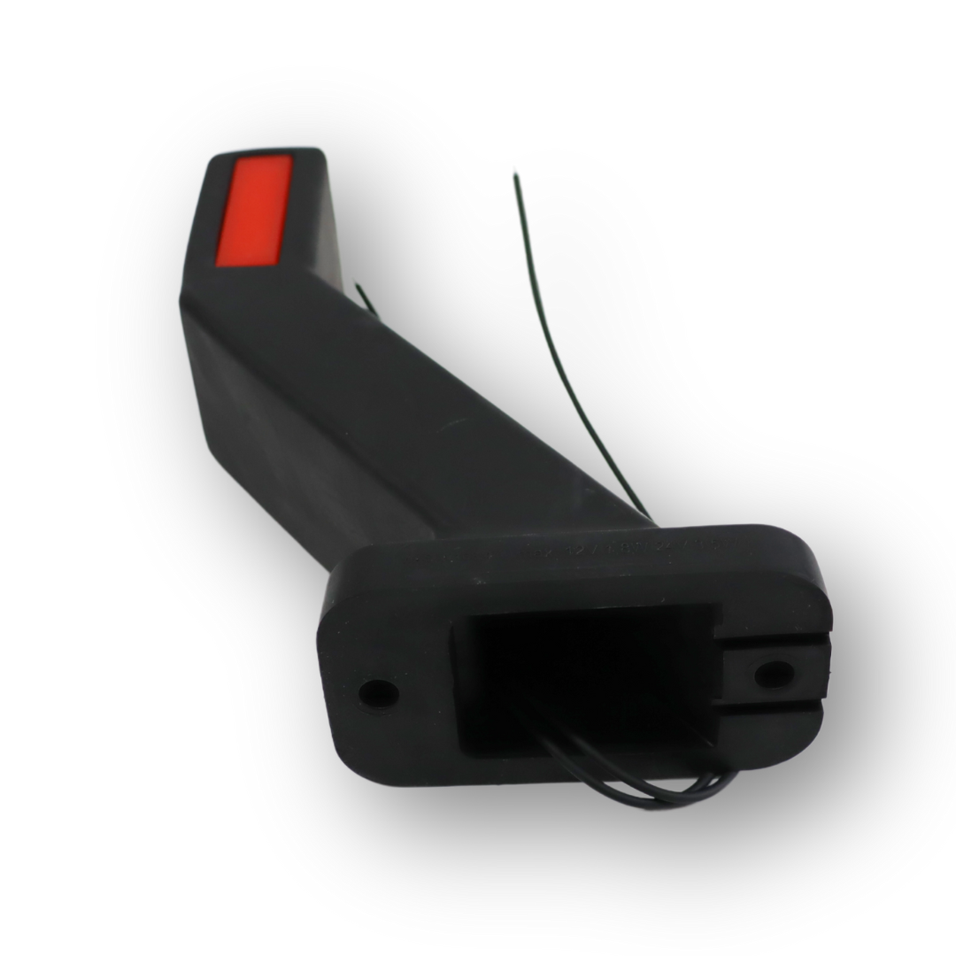 Фонарь габаритный рог LED 12-24 V трехцветный 19см \WAS\ прав. Фонарь габаритный рог LED 12-24 V трехцветный 19см \WAS\ прав.