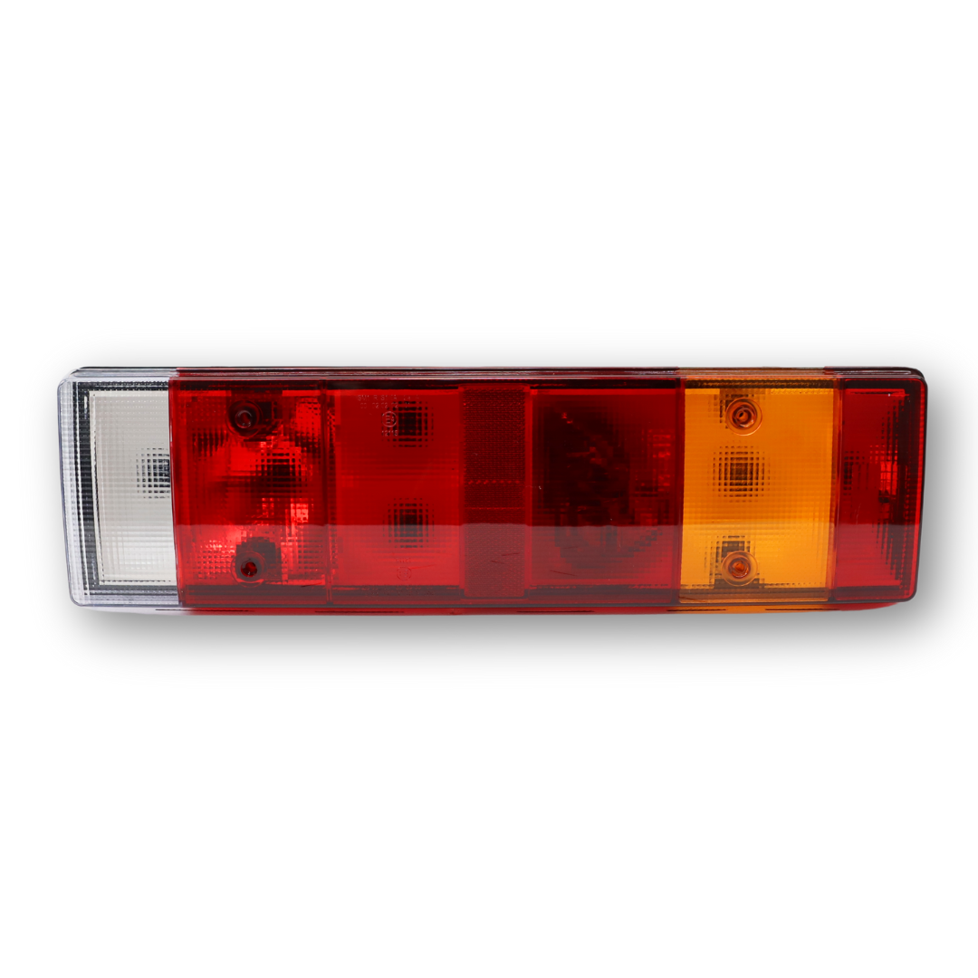 Фонарь задний IVECO \левый-правый\ с разъемом "AMP"