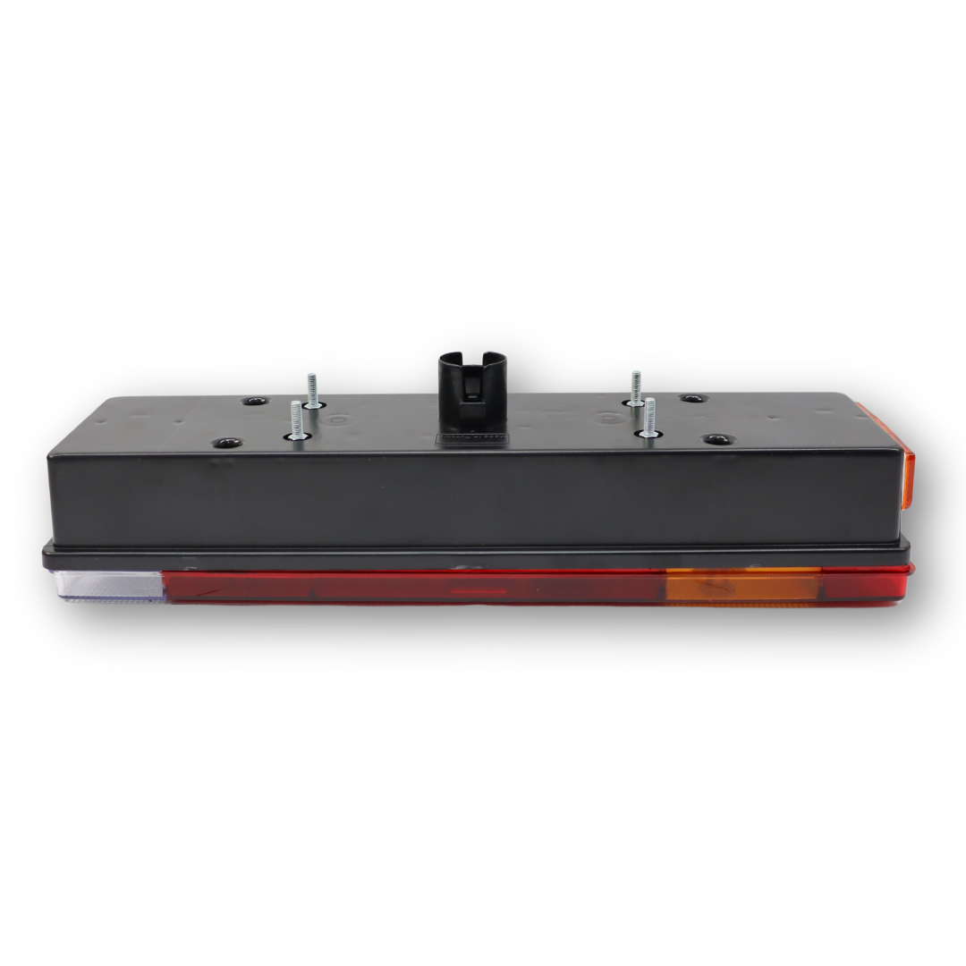 Фонарь задний IVECO \левый-правый\ с разъемом "AMP"