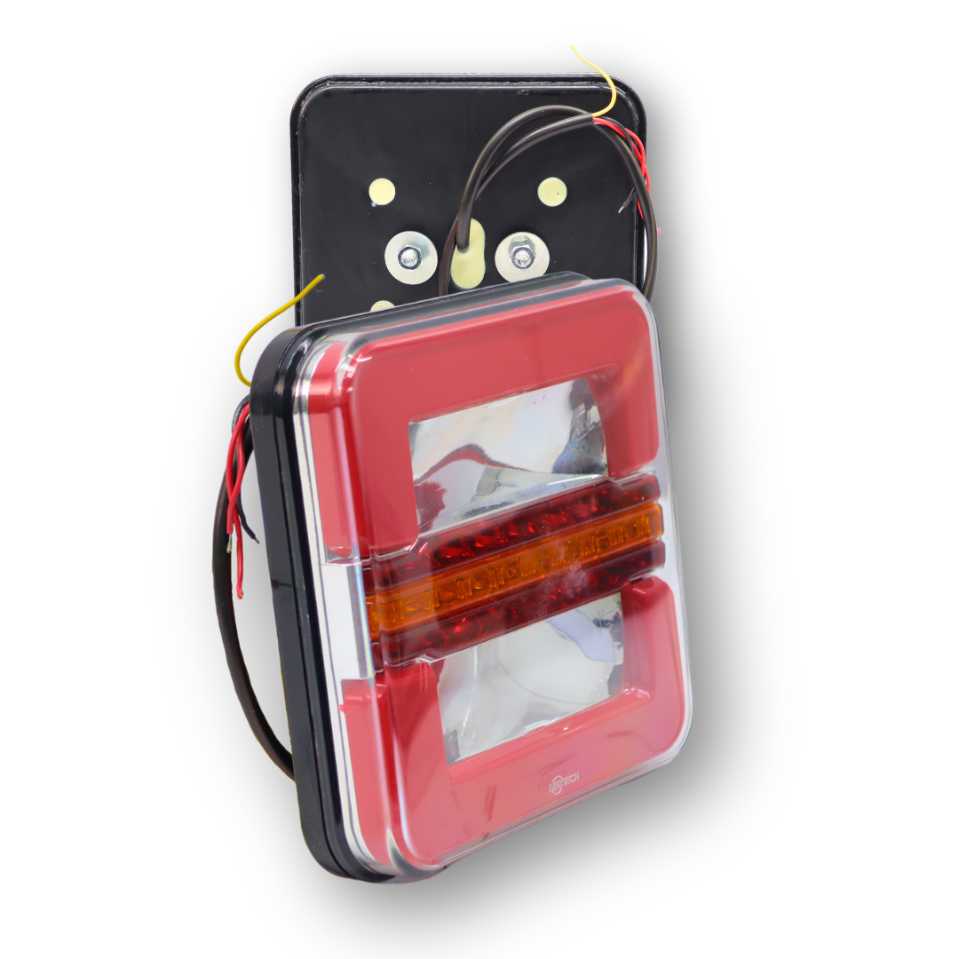 Фонарь задний neon-led 3 функции бегущий указ. пов.140*140 мм \ ZERTECH\ Фонарь задний neon-led 3 функции бегущий указ. пов.140*140 мм \ ZERTECH\