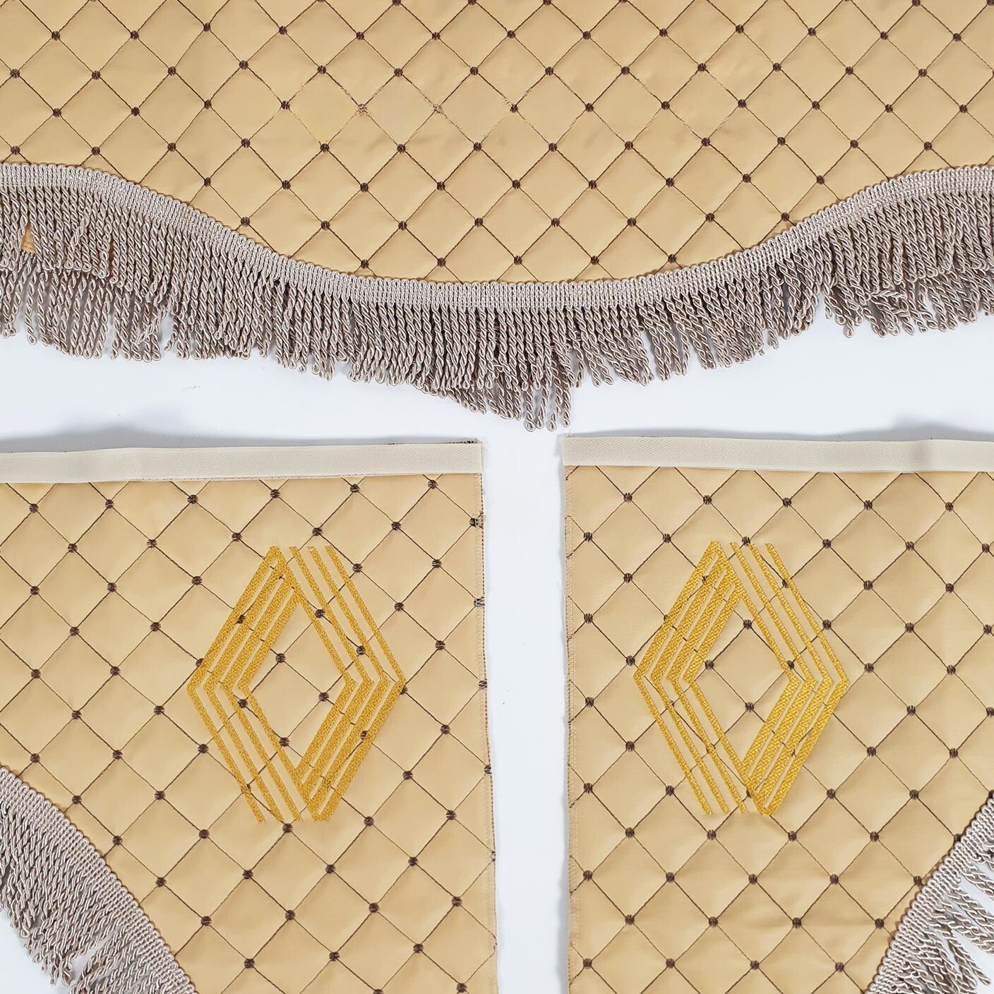 Шторка Екошкіра "Wave" RENAULT лоб + косинки бежевий Шторка Екошкіра "Wave" RENAULT лоб + косинки бежевий