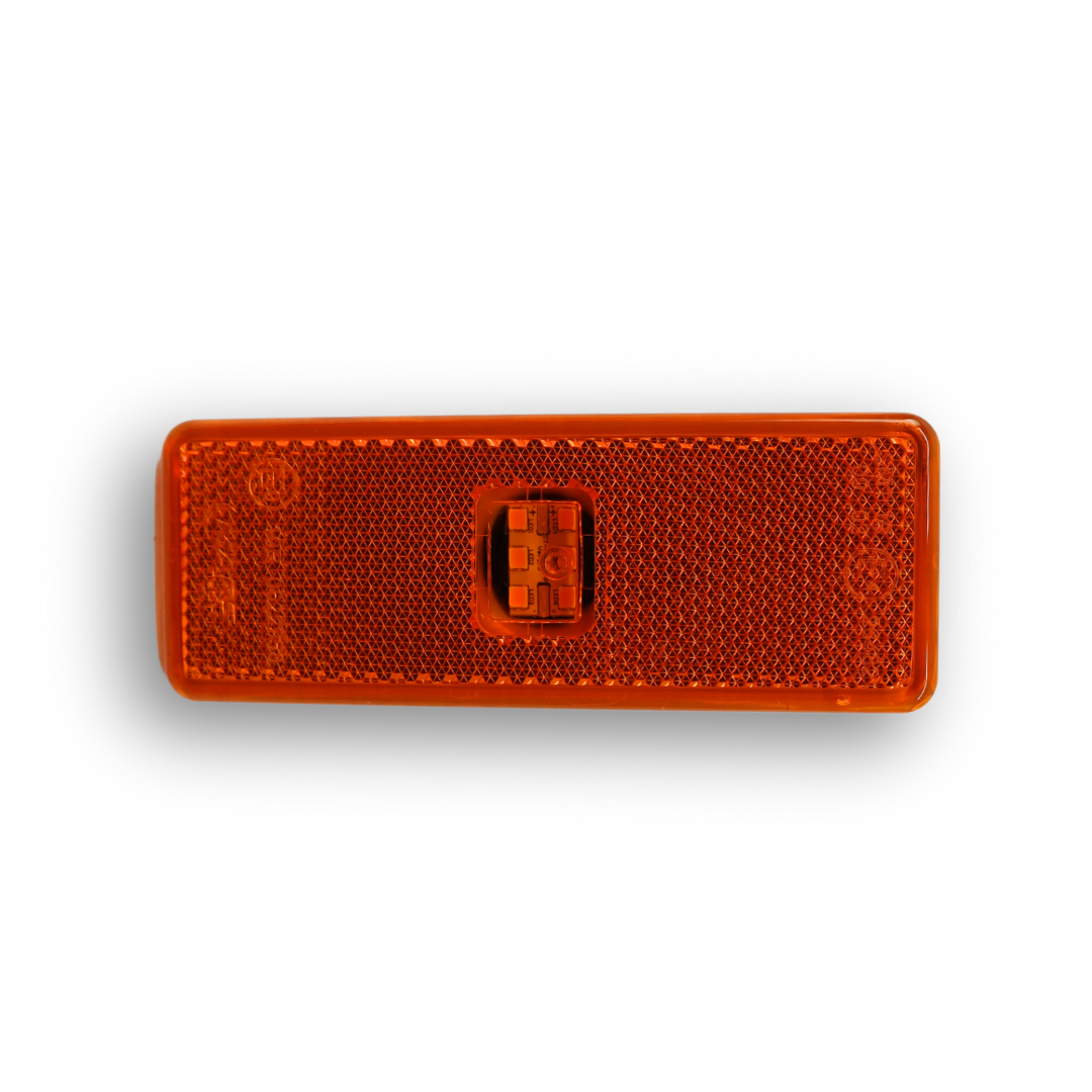 Фонарь габаритный  Merc.Atego 1 / 2. Axor 2 желтый LED с разъемом и монтажными фиксаторами