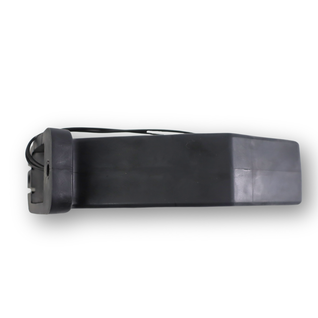 Фонарь габаритный рог LED 12-24 V трехцветный 19см \WAS\ лев. Фонарь габаритный рог LED 12-24 V трехцветный 19см \WAS\ лев.