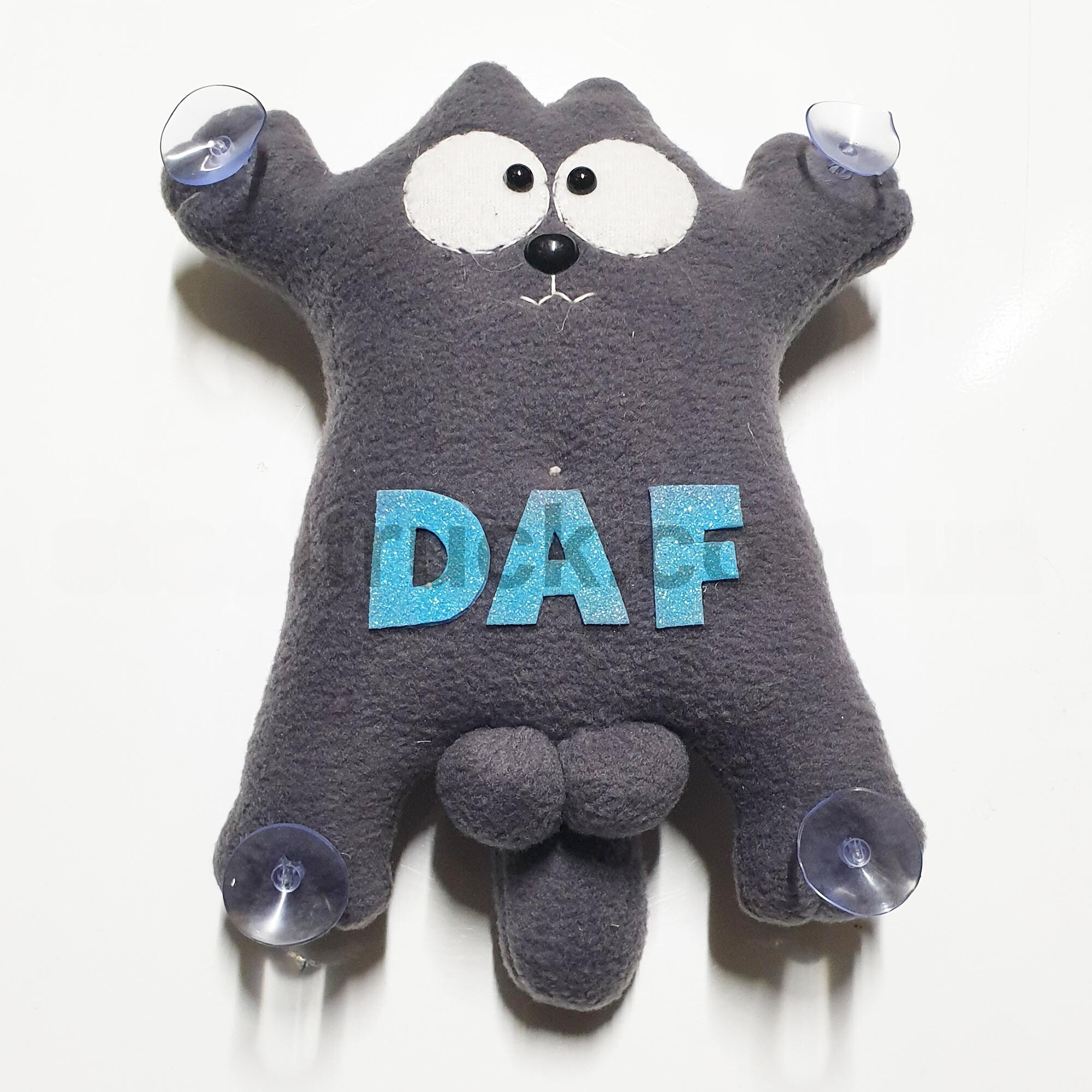 Кот игрушка DAF серый
