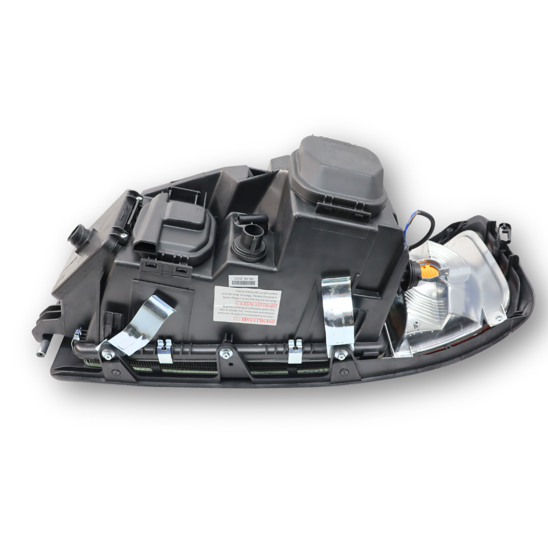 Фара MAN F 2000 (1996-2000) правая (AYFAR) Фара MAN F 2000 (1996-2000) правая (AYFAR)