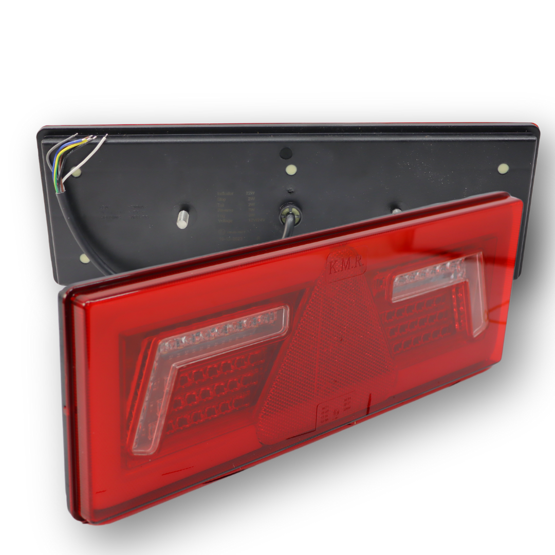 Фонарь задний LED \(1 левый+ 1 правый.)\ 24V  SSF