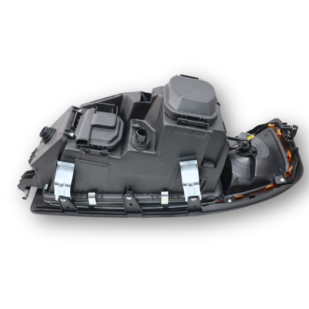 Фара MAN F 2000 (1996-2000) права (C.F.Berg) Фара MAN F 2000 (1996-2000) права (C.F.Berg)