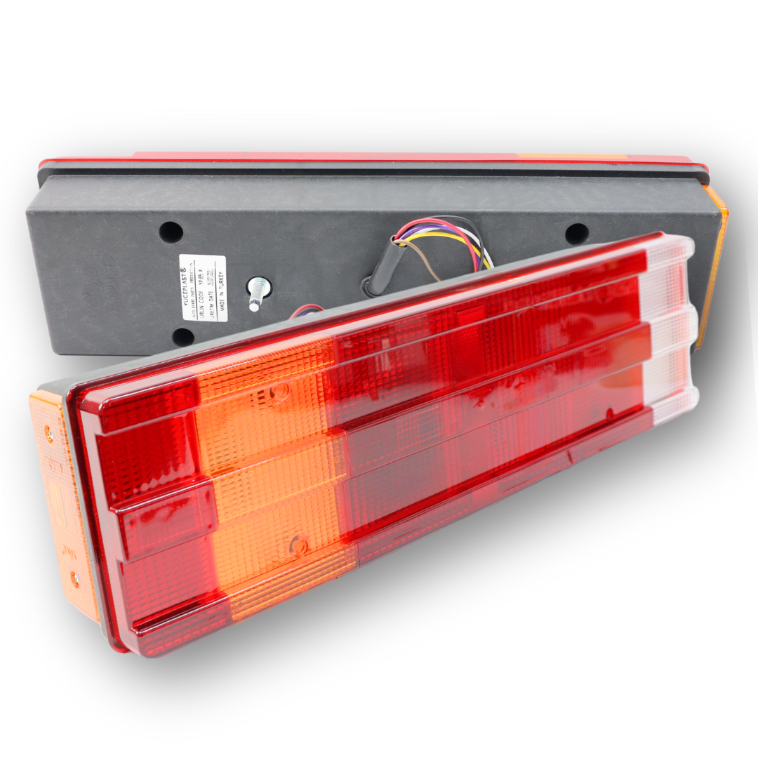 Фонарь задний 0031 Универсальный \YP\ Фонарь задний 0031 Универсальный \YP\