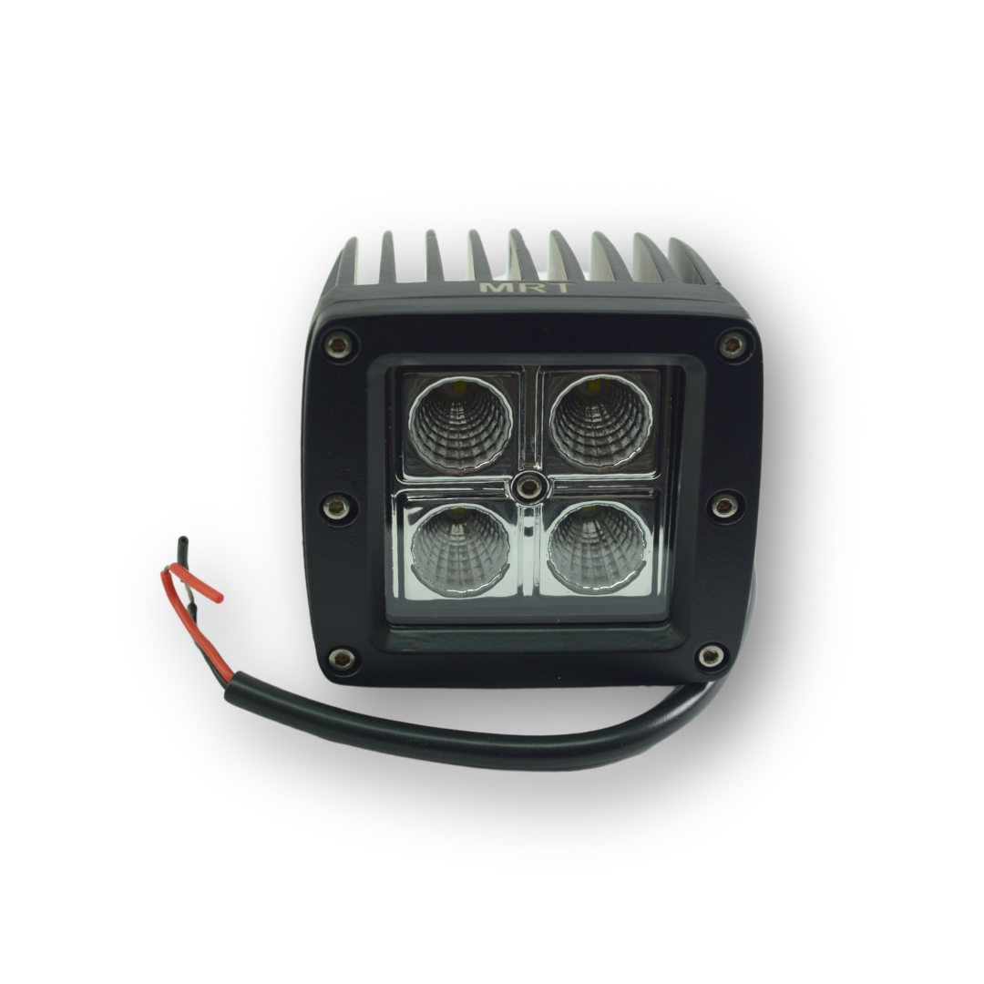 Фара универсальная диодная LED 24V (4 диода 40W -белый свет квадратная-82*75*69)
