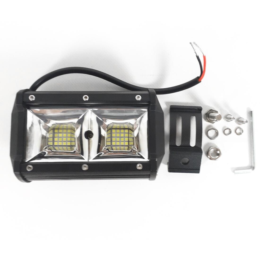 Фара универсальная диодная LED 24V (32 диода 96W белый свет прямоугольная-129*80*65)