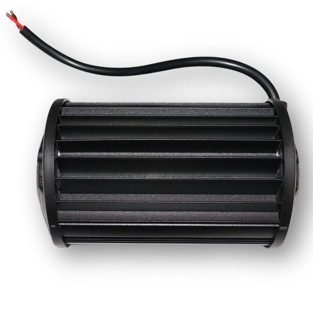 Фара универсальная диодная LED 24V (24 диода 72W белый свет прямоугольная-130*70*60)