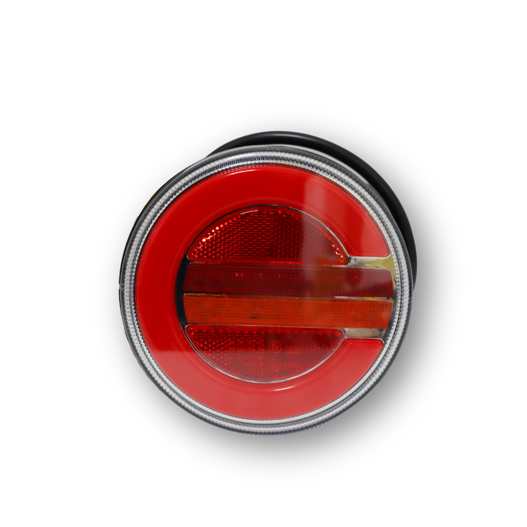 Фонарь задний диодный FERZE 10-30 в. 140х38 мм комб.круглый \прав\ Фонарь задний диодный FERZE 10-30 в. 140х38 мм комб.круглый \прав\